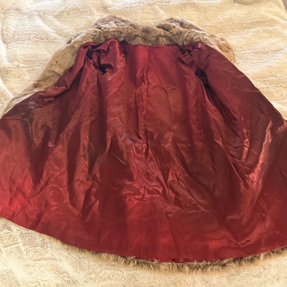 Vintage faux fur knee length coat - Picture 8 of 8